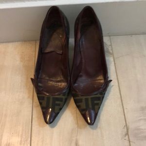 Fendi low heel pumps